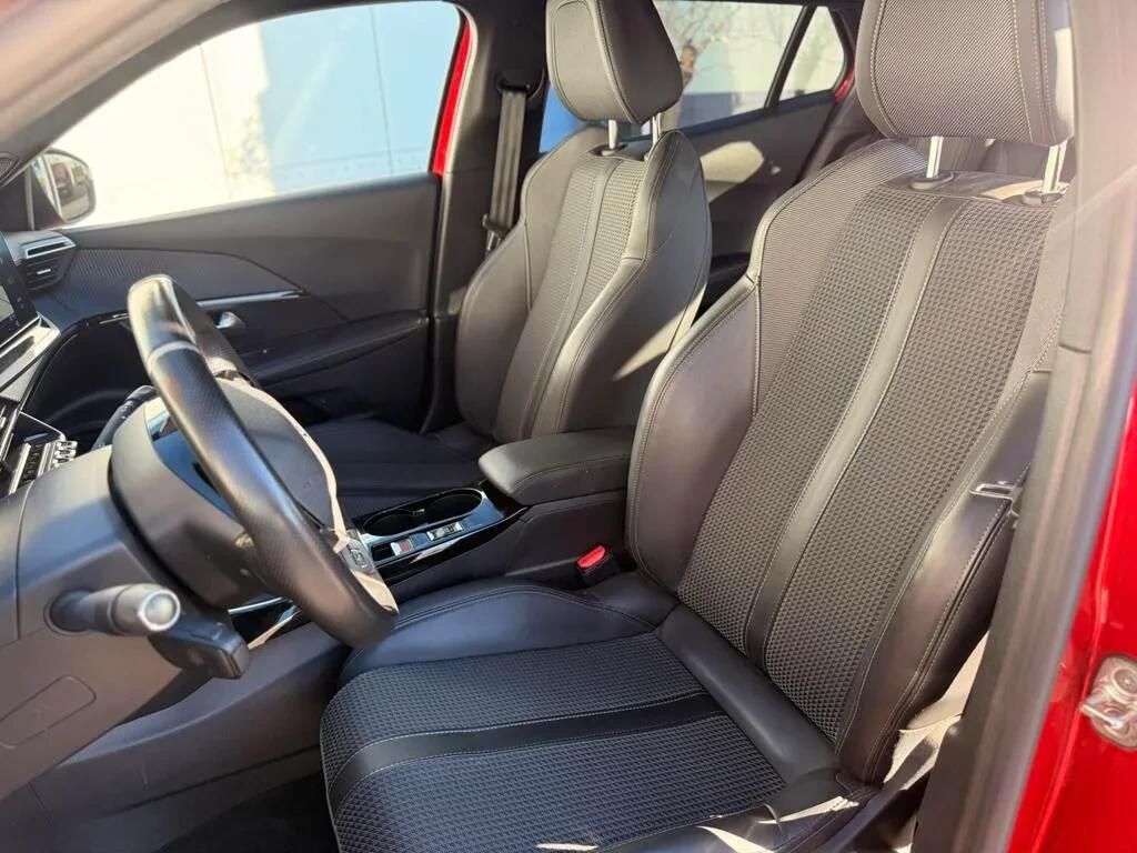 peugeot-2008-2023-gasolina-1199cc