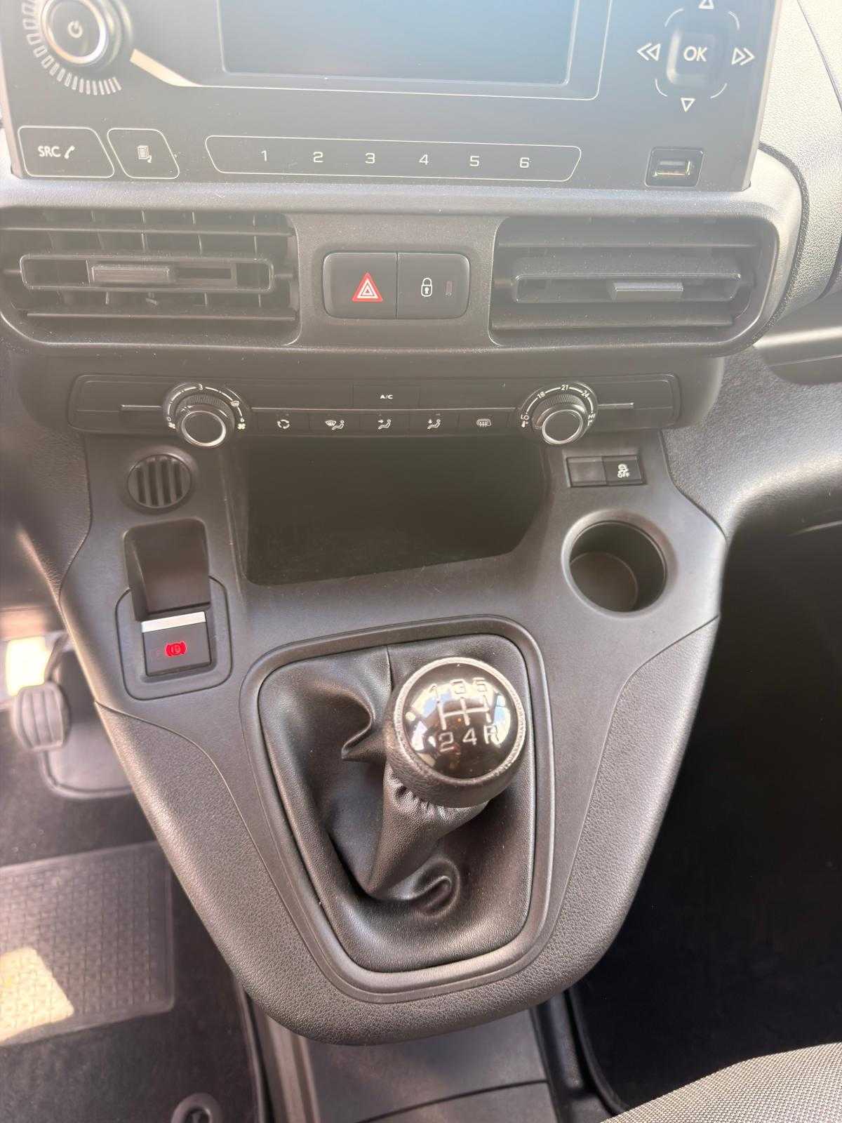 peugeot-partner-2019-diesel-1560cc