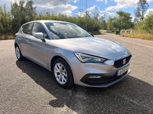 seat-leon-2022-diesel-1968cc