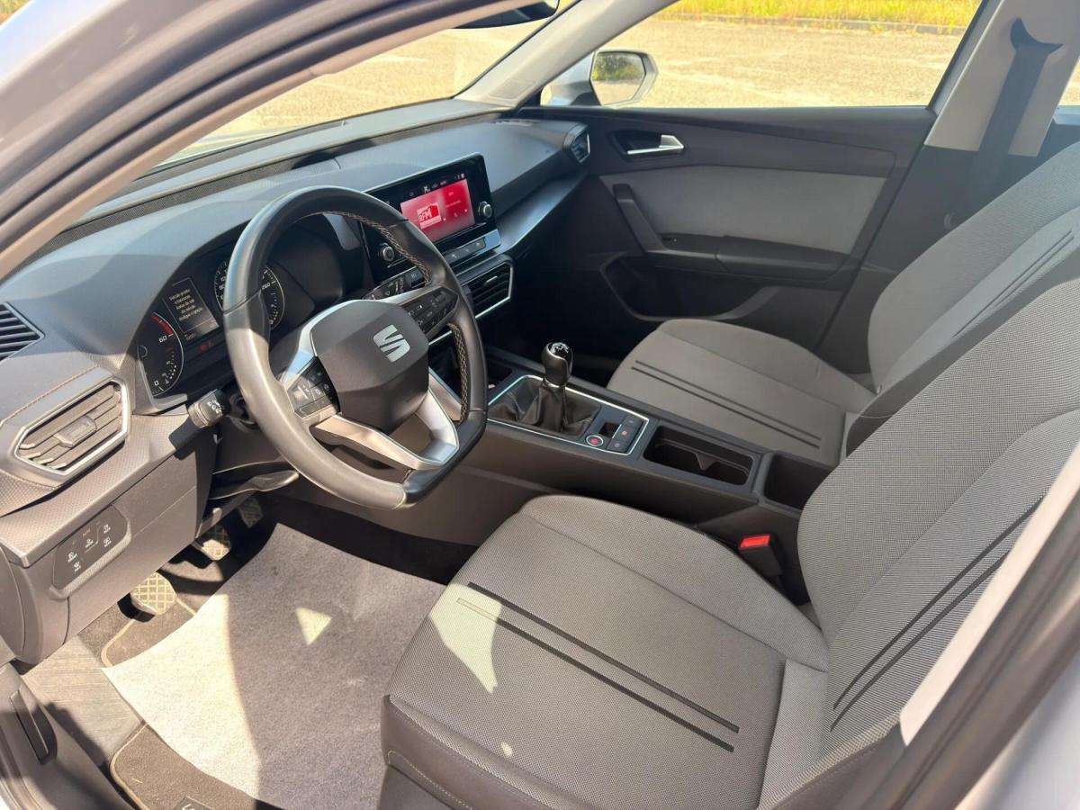 seat-leon-2022-diesel-1968cc