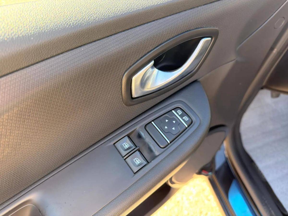 renault-clio-2019-gasolina-898cc