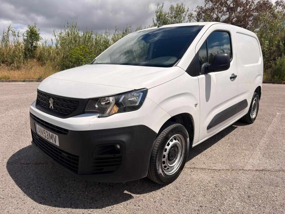 peugeot-partner-2022-diesel-1499cc
