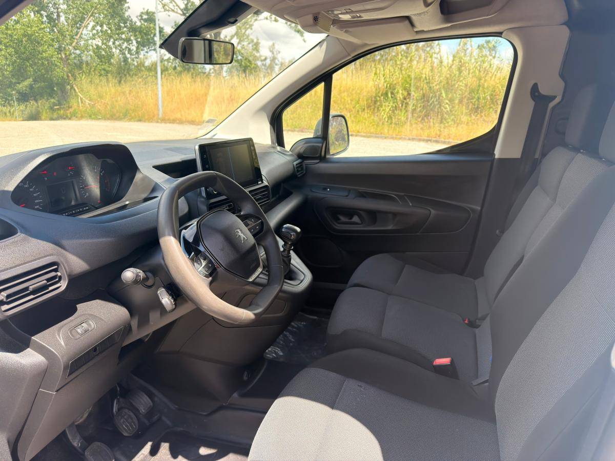 peugeot-partner-2022-diesel-1499cc
