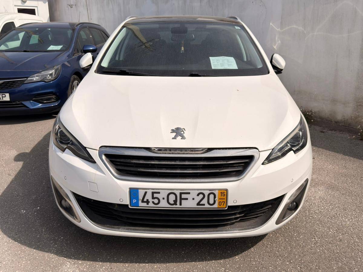 peugeot-308-sw-2015-diesel-1560cc