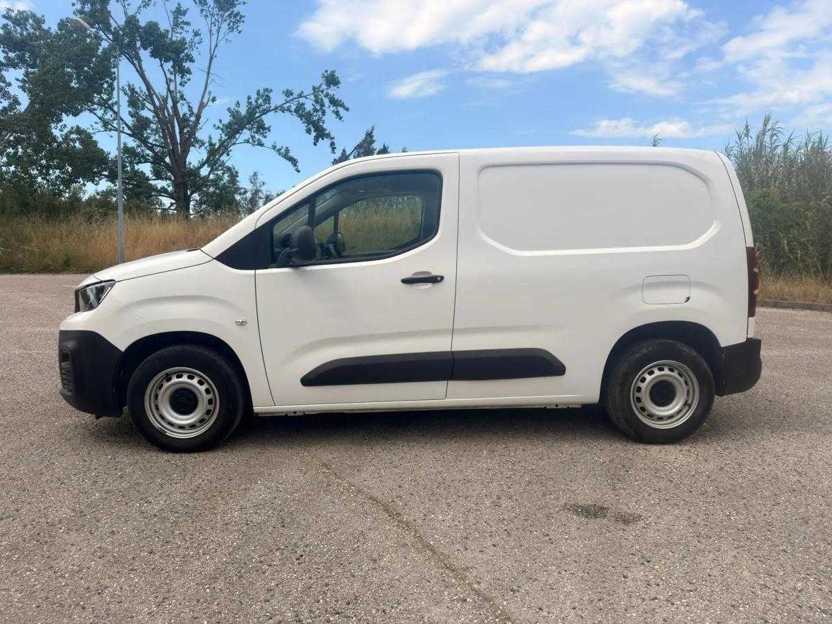 peugeot-partner-2019-diesel-1560cc