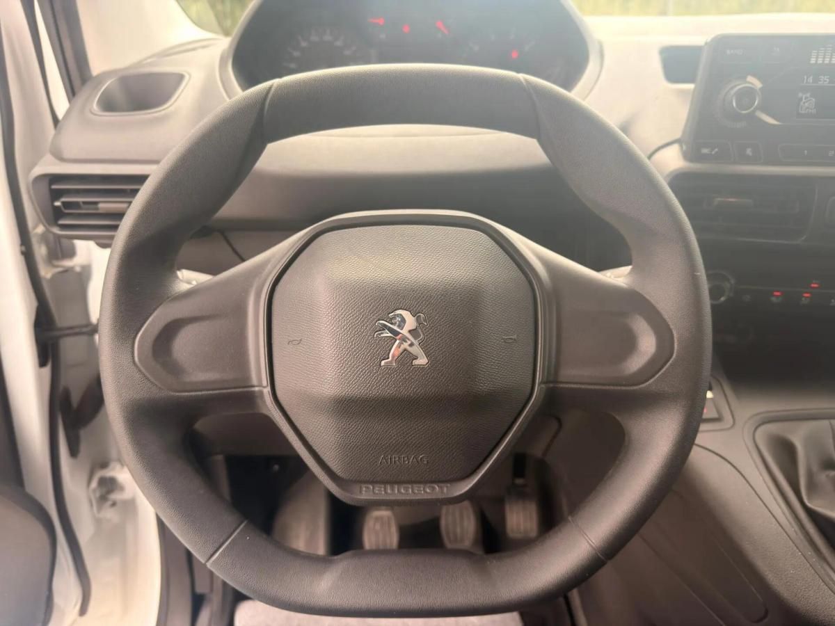 peugeot-partner-2019-diesel-1560cc