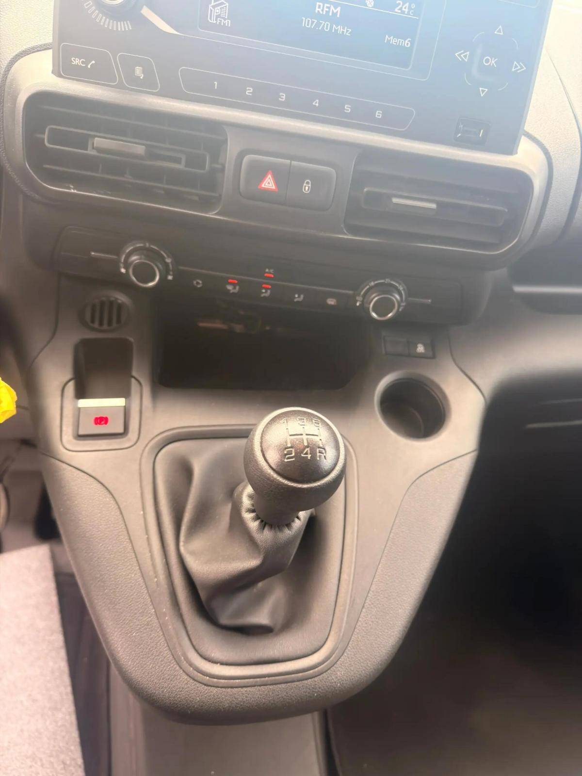 peugeot-partner-2019-diesel-1560cc