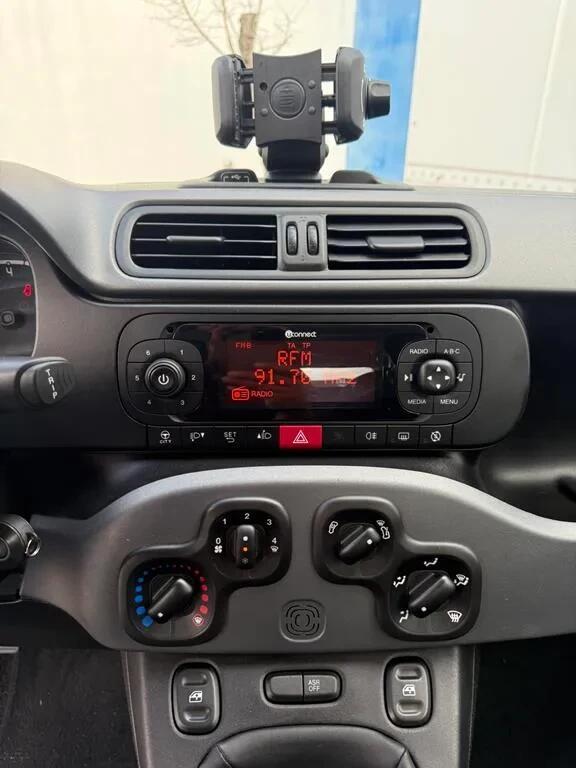 fiat-panda-2022-hibrido-a-gasolina-999cc