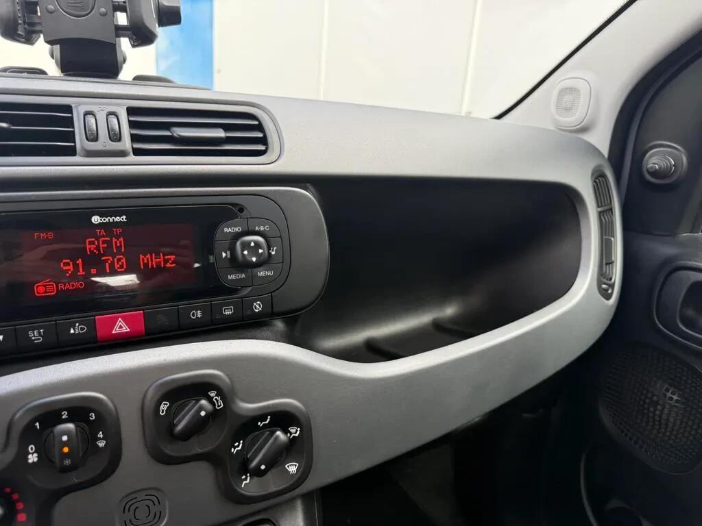 fiat-panda-2022-hibrido-a-gasolina-999cc