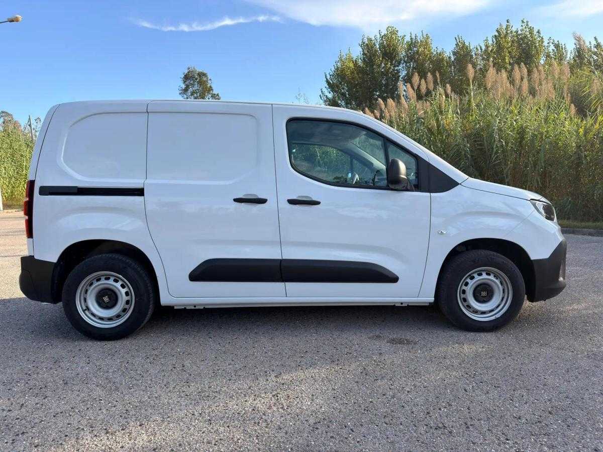 fiat-doblo-2026-diesel-1499cc