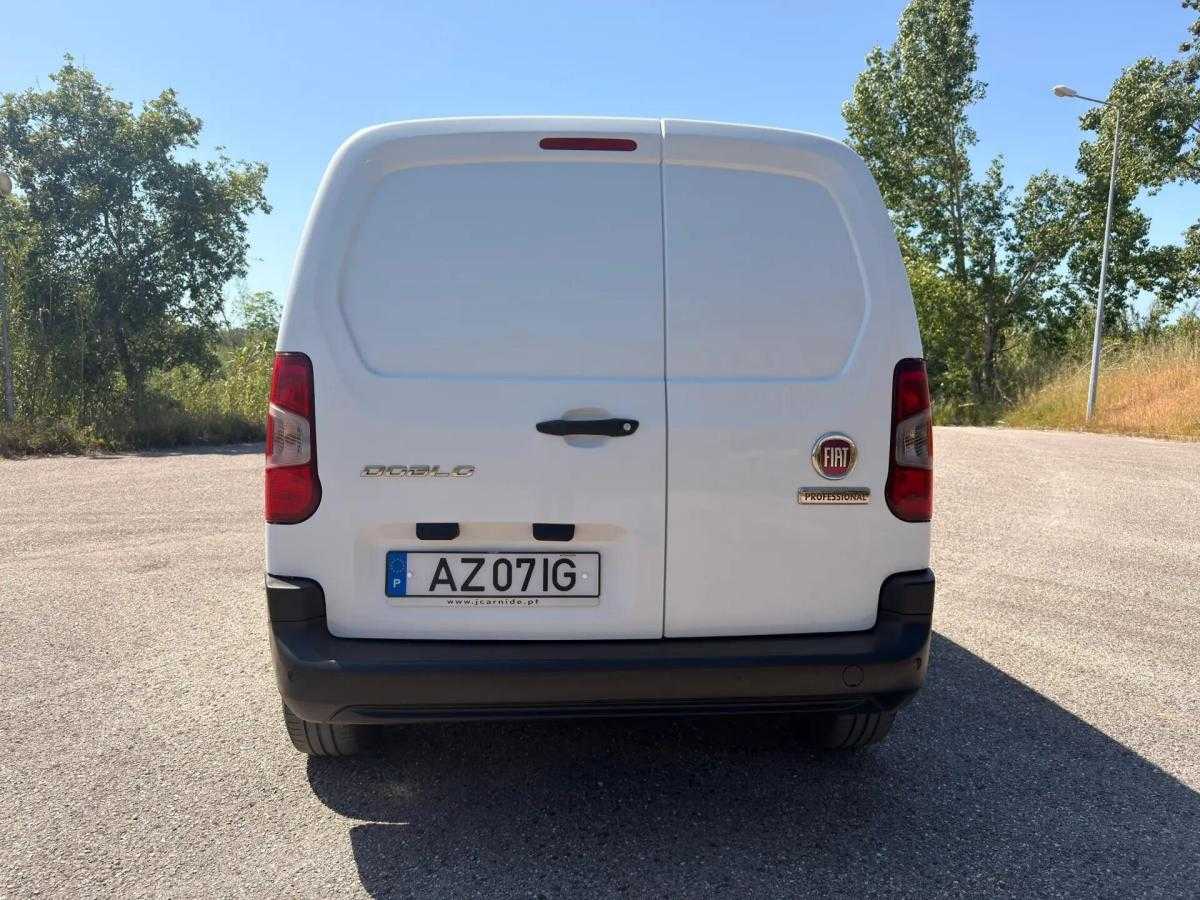 fiat-doblo-2023-diesel-1499cc
