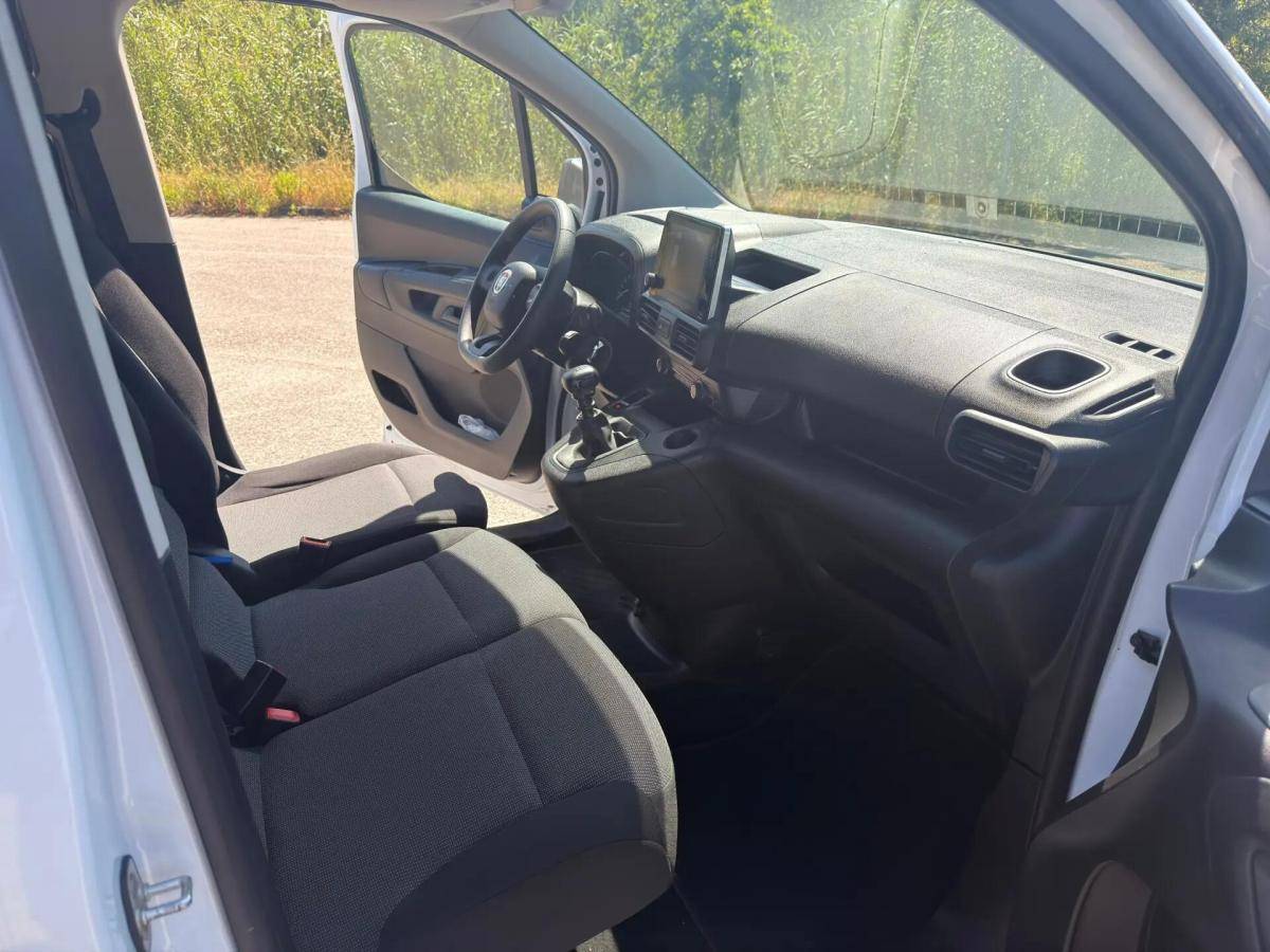 fiat-doblo-2023-diesel-1499cc