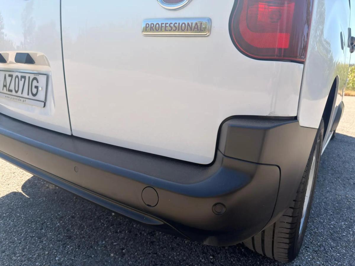 fiat-doblo-2023-diesel-1499cc