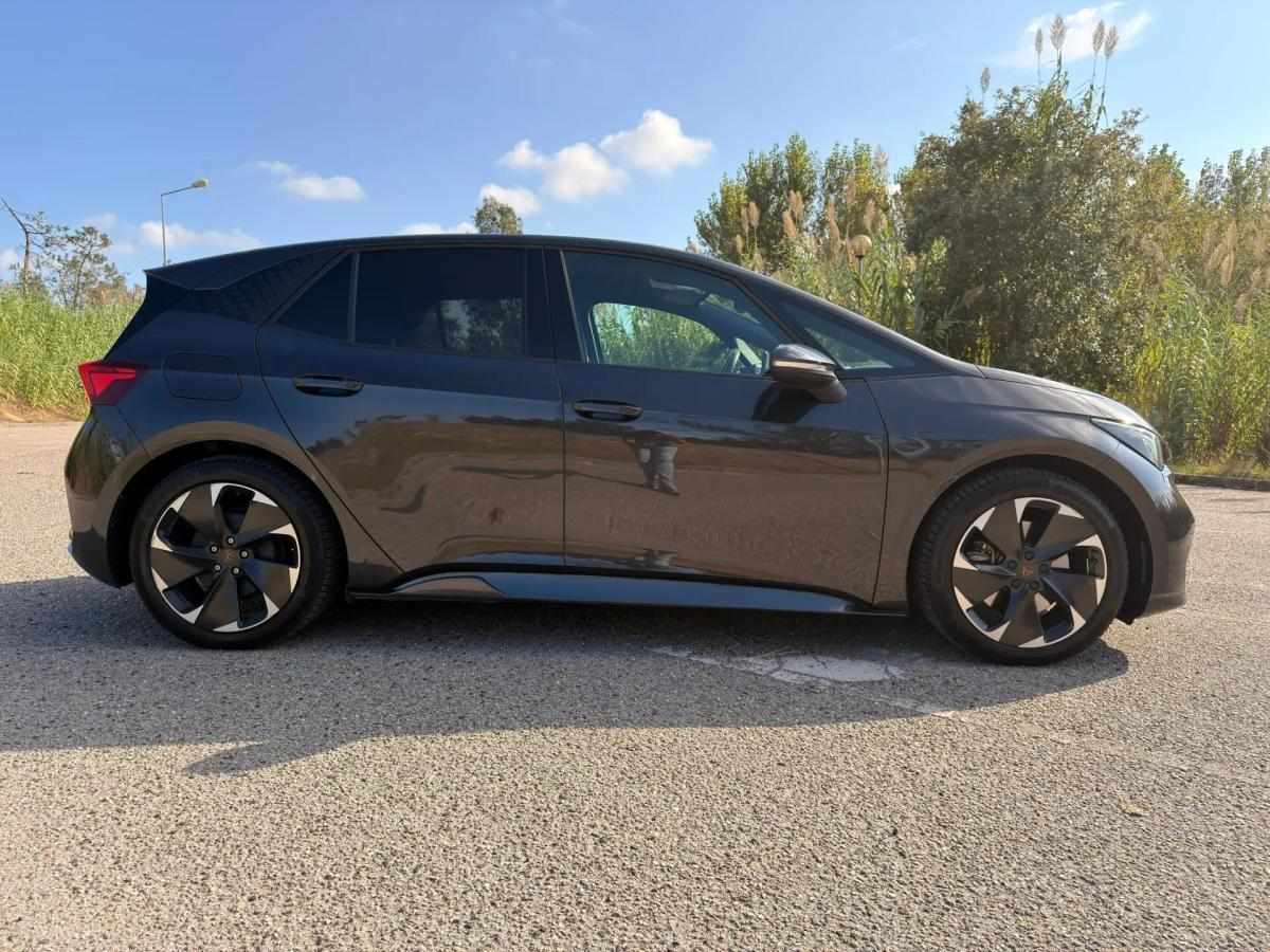 cupra-born-2023-eletrico-0cc