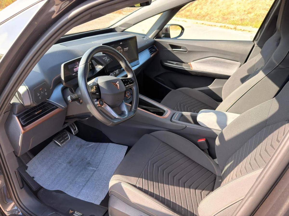 cupra-born-2023-eletrico-0cc