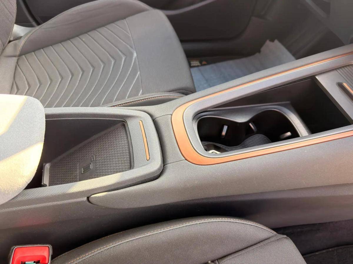 cupra-born-2023-eletrico-0cc