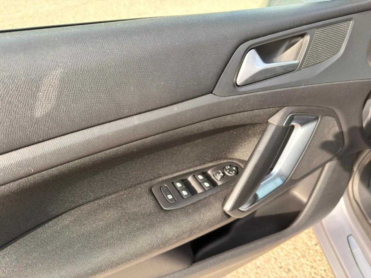 peugeot-308-sw-2021-diesel-1499cc