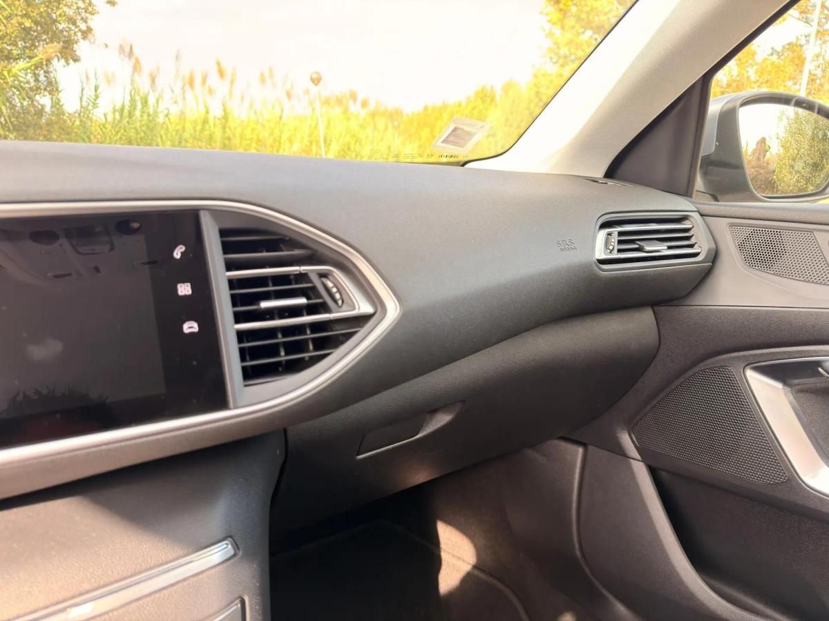 peugeot-308-sw-2021-diesel-1499cc