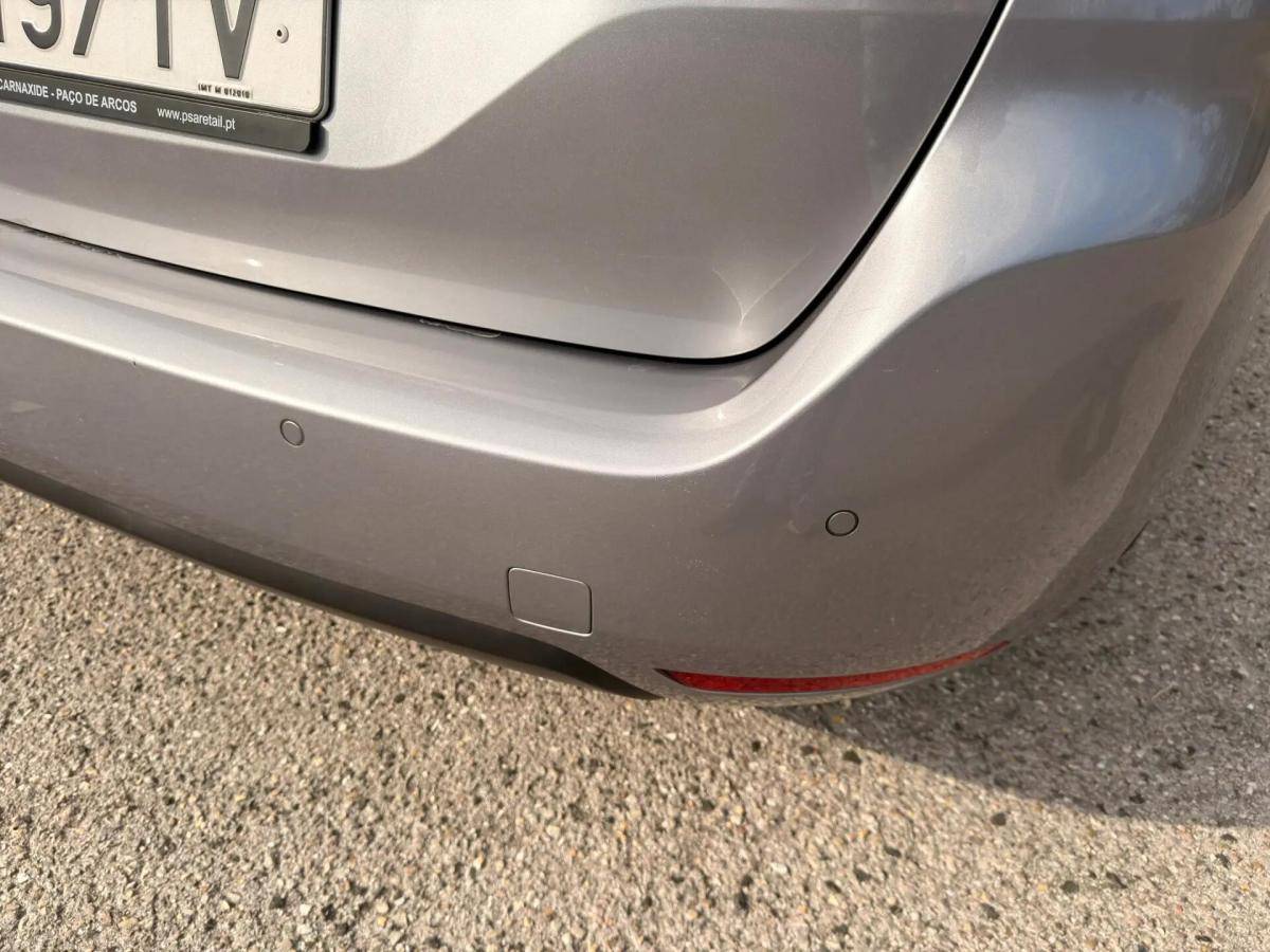 peugeot-308-sw-2021-diesel-1499cc