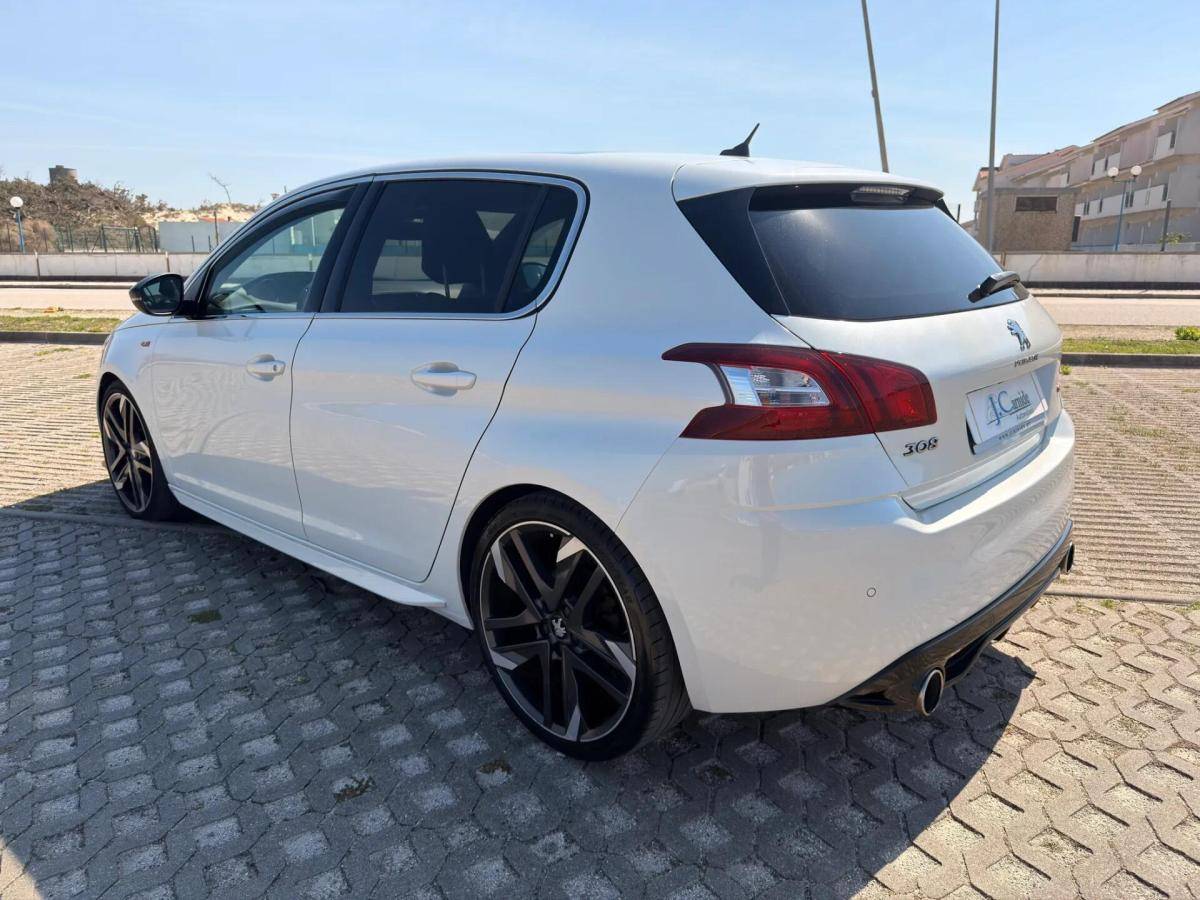 peugeot-308-2017-gasolina-1598cc