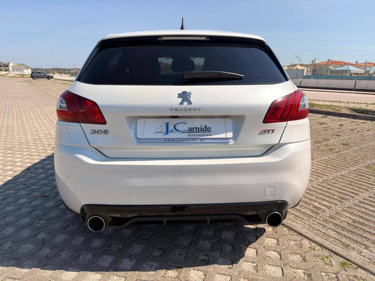 peugeot-308-2017-gasolina-1598cc