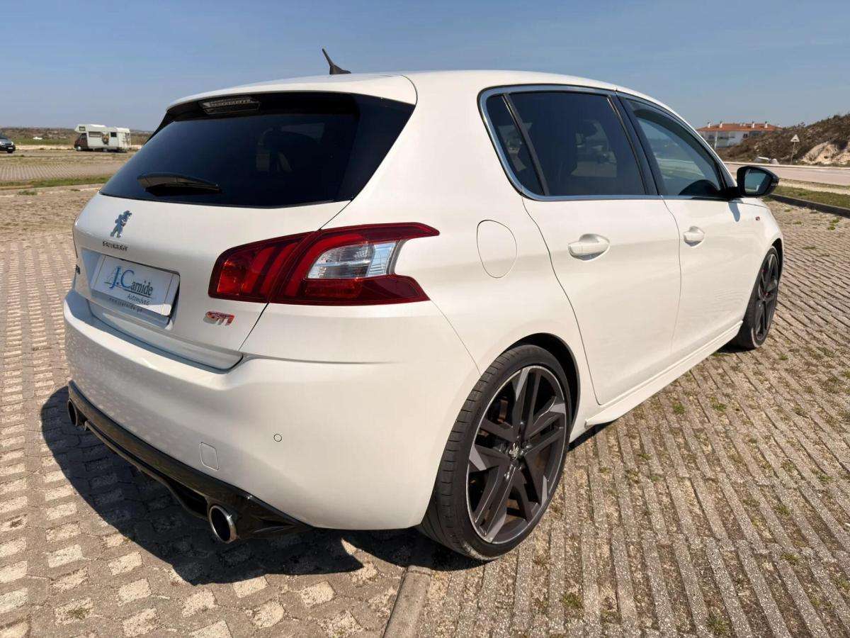 peugeot-308-2017-gasolina-1598cc