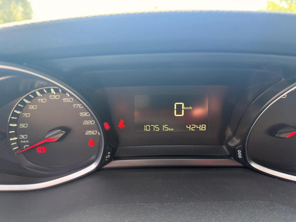 peugeot-308-2019-diesel-1499cc