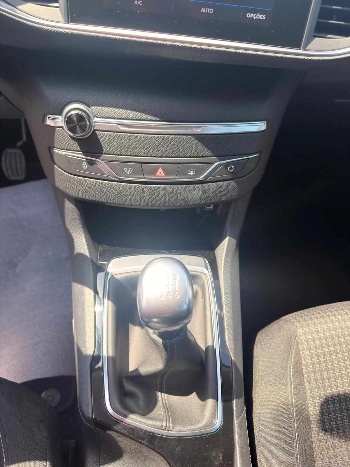 peugeot-308-2019-diesel-1499cc