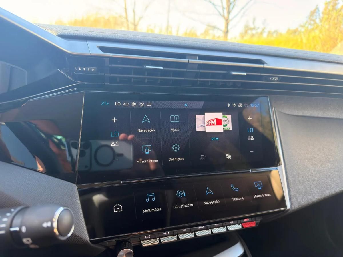 peugeot-308-sw-2024-gasolina-1199cc