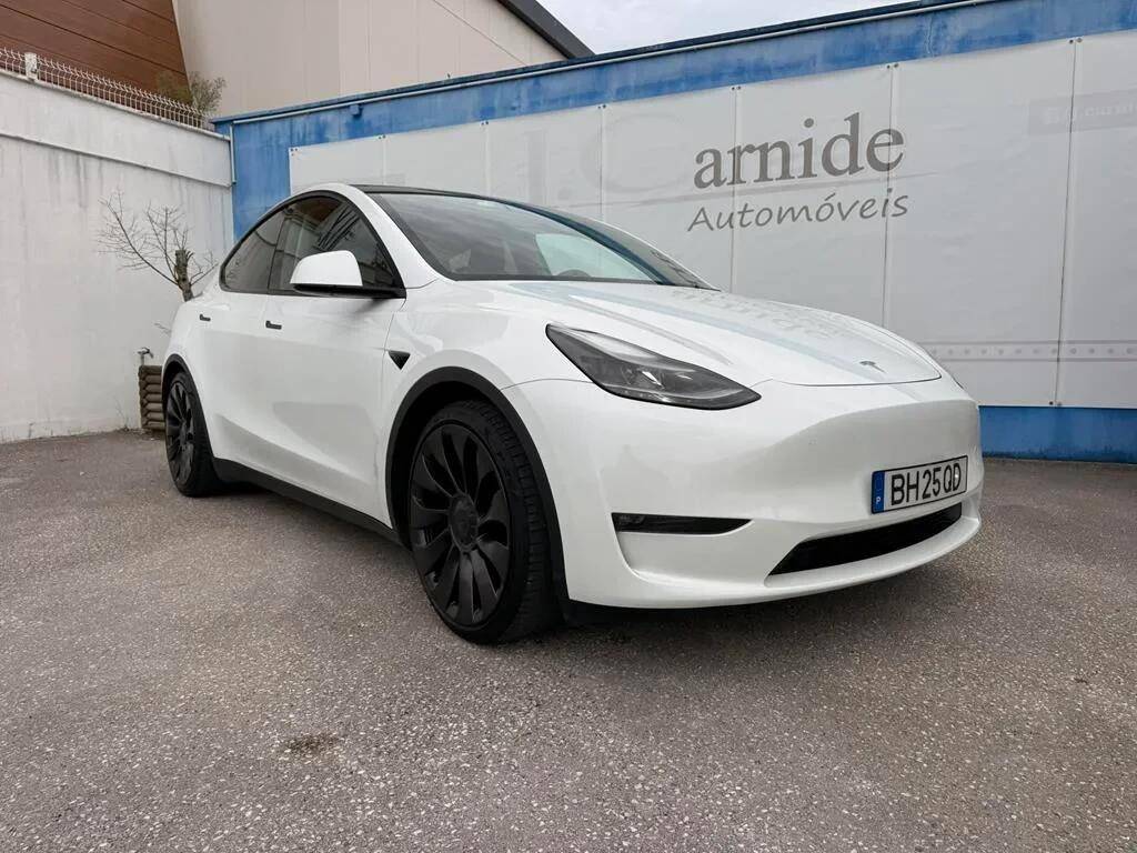 tesla-model-y-2022-eletrico-0cc