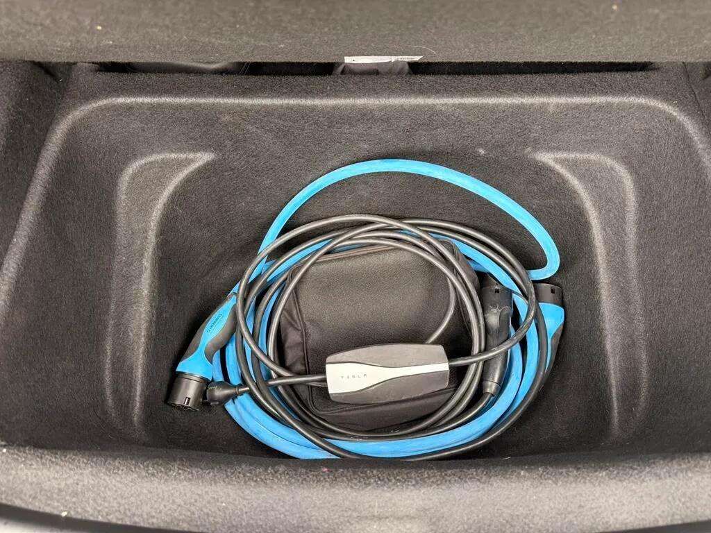 tesla-model-y-2022-eletrico-0cc
