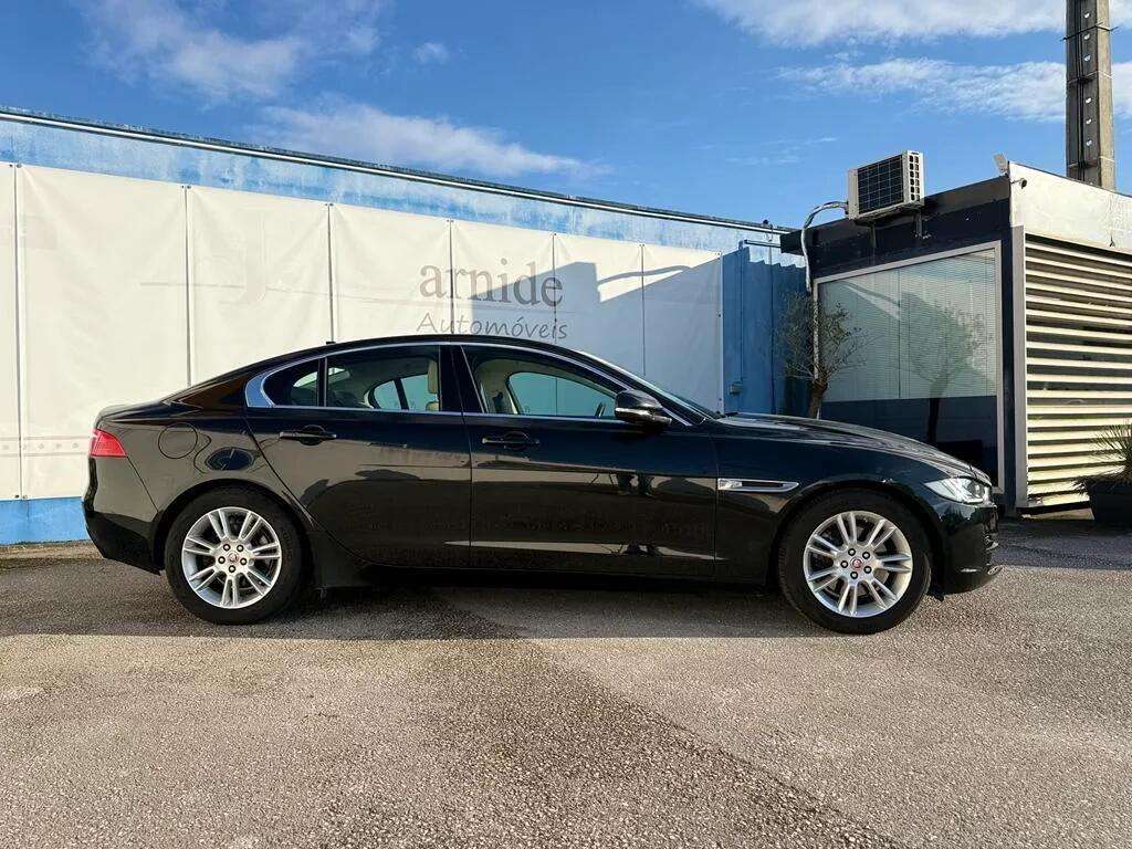 jaguar-xe-2016-diesel-1999cc