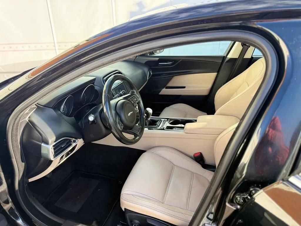 jaguar-xe-2016-diesel-1999cc