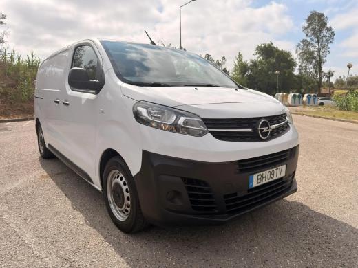 opel-vivaro-2024-diesel-1499cc
