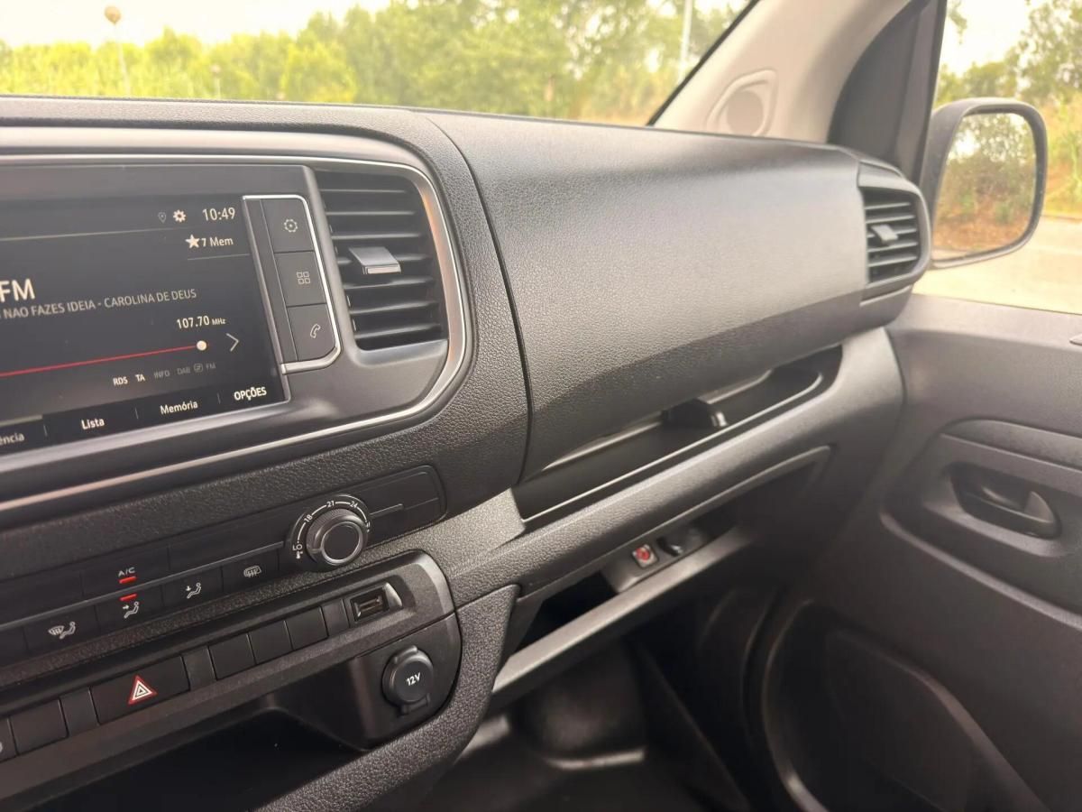 opel-vivaro-2024-diesel-1499cc