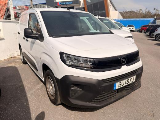 opel-combo-2025-diesel-1499cc
