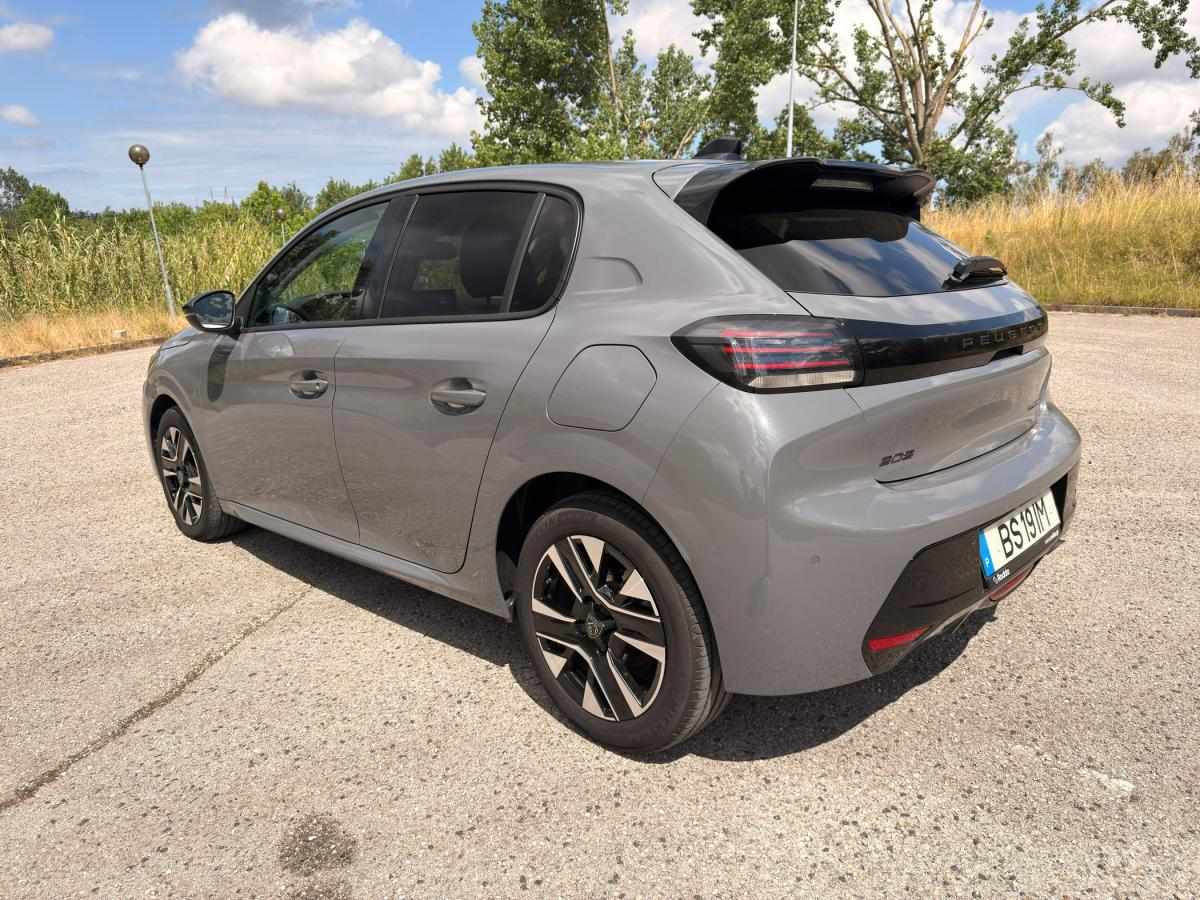 peugeot-208-2025-gasolina-1199cc