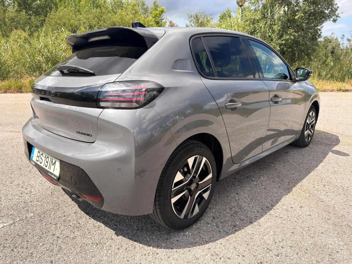 peugeot-208-2025-gasolina-1199cc