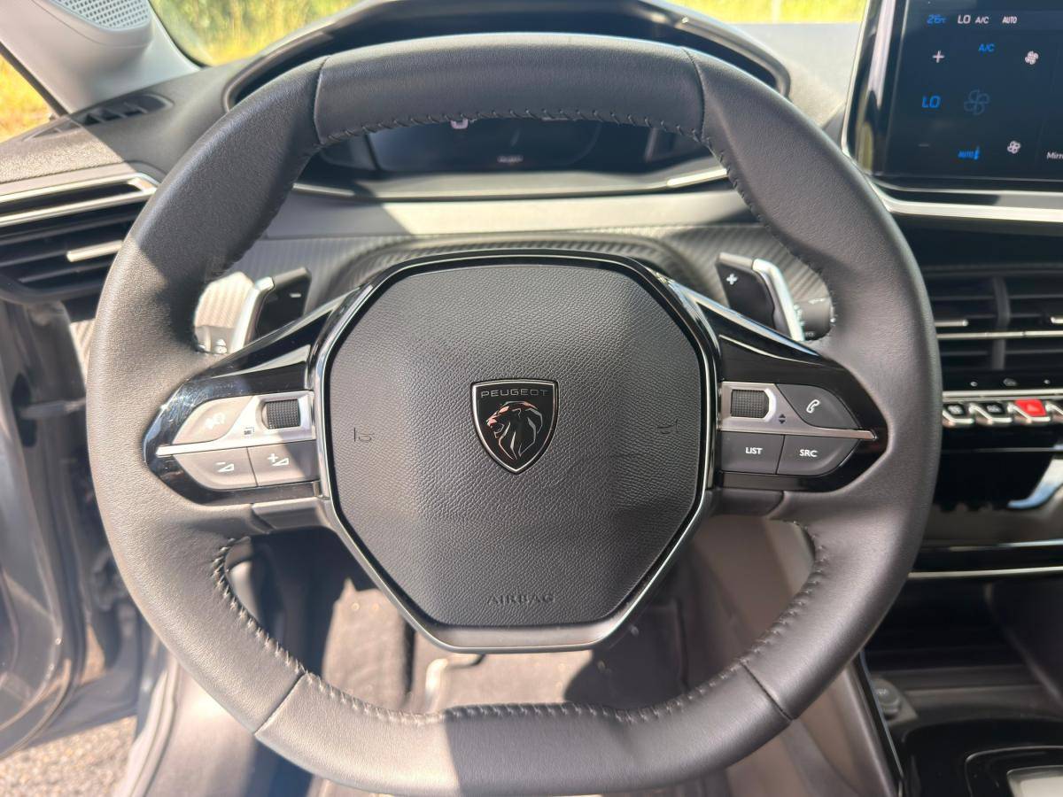 peugeot-208-2025-gasolina-1199cc
