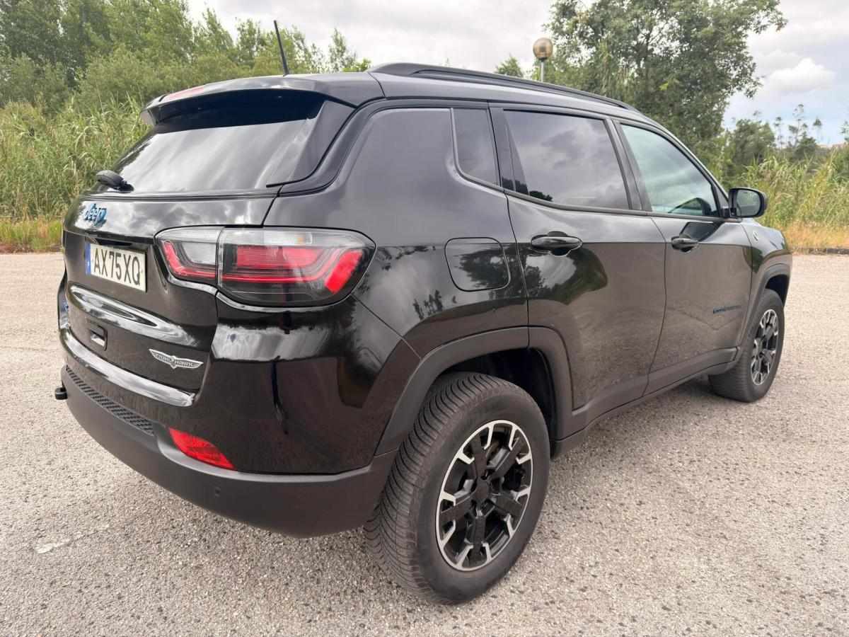 jeep-compass-2023-hibrido-a-gasolina-1332cc