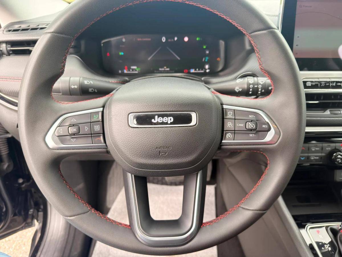 jeep-compass-2023-hibrido-a-gasolina-1332cc