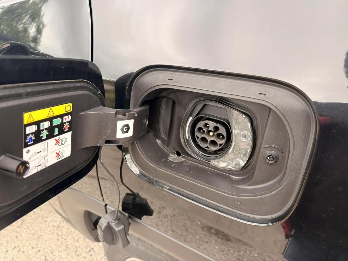 jeep-compass-2023-hibrido-a-gasolina-1332cc