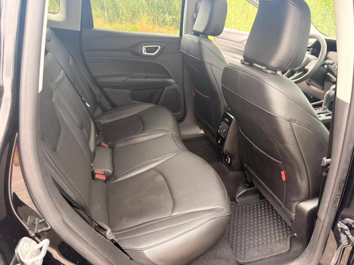 jeep-compass-2023-hibrido-a-gasolina-1332cc