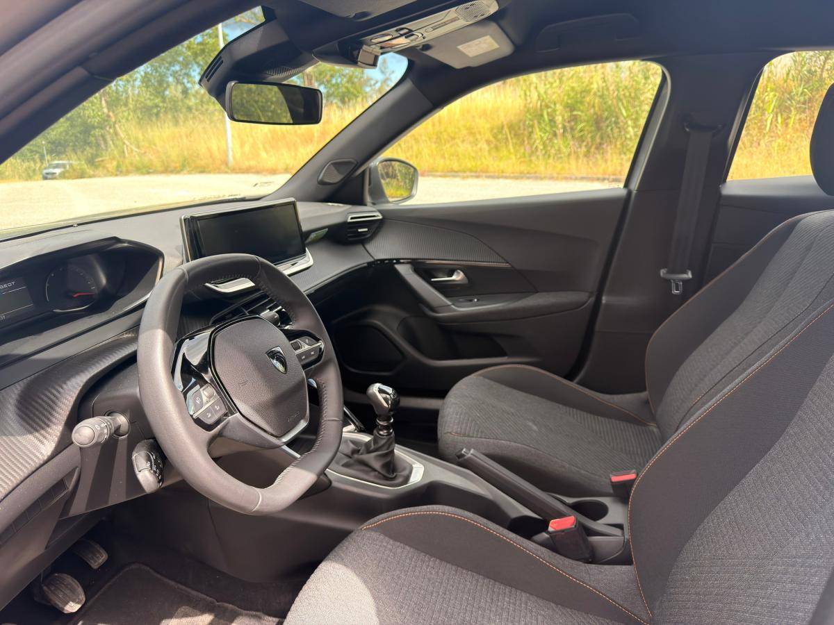 peugeot-2008-2025-gasolina-1199cc