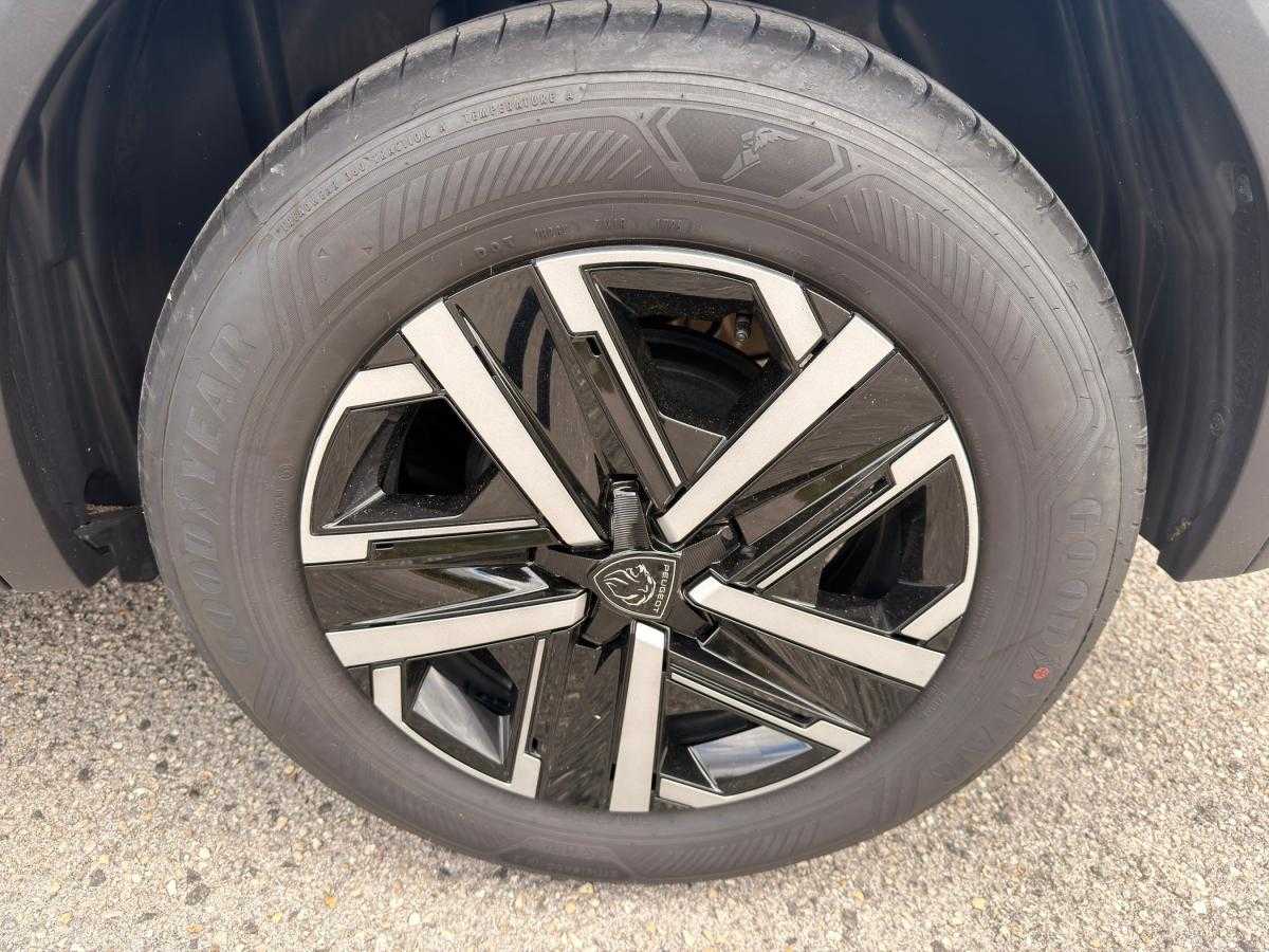 peugeot-2008-2025-gasolina-1199cc