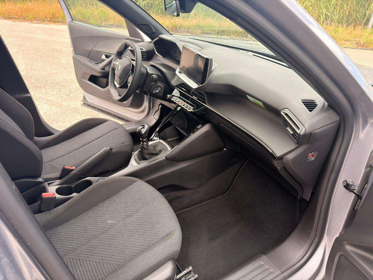 peugeot-2008-2025-gasolina-1199cc