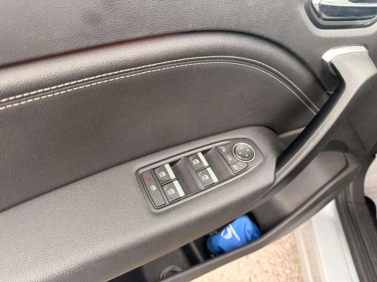 renault-captur-2023-gpl-999cc