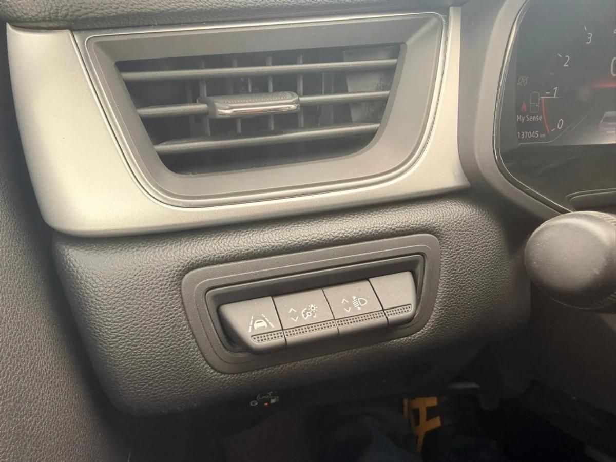 renault-captur-2023-gpl-999cc