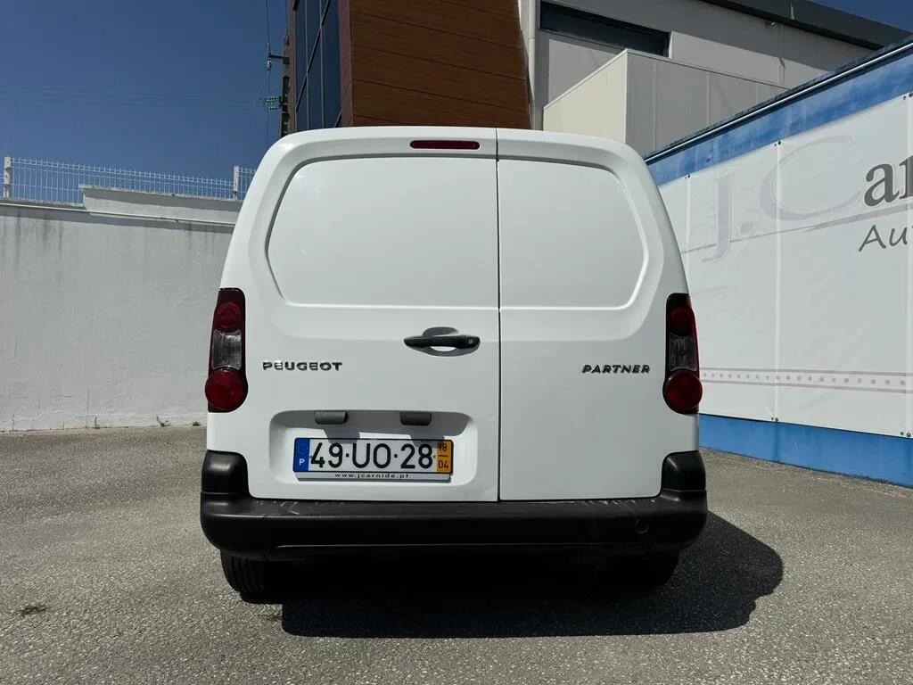 peugeot-partner-2018-diesel-1560cc