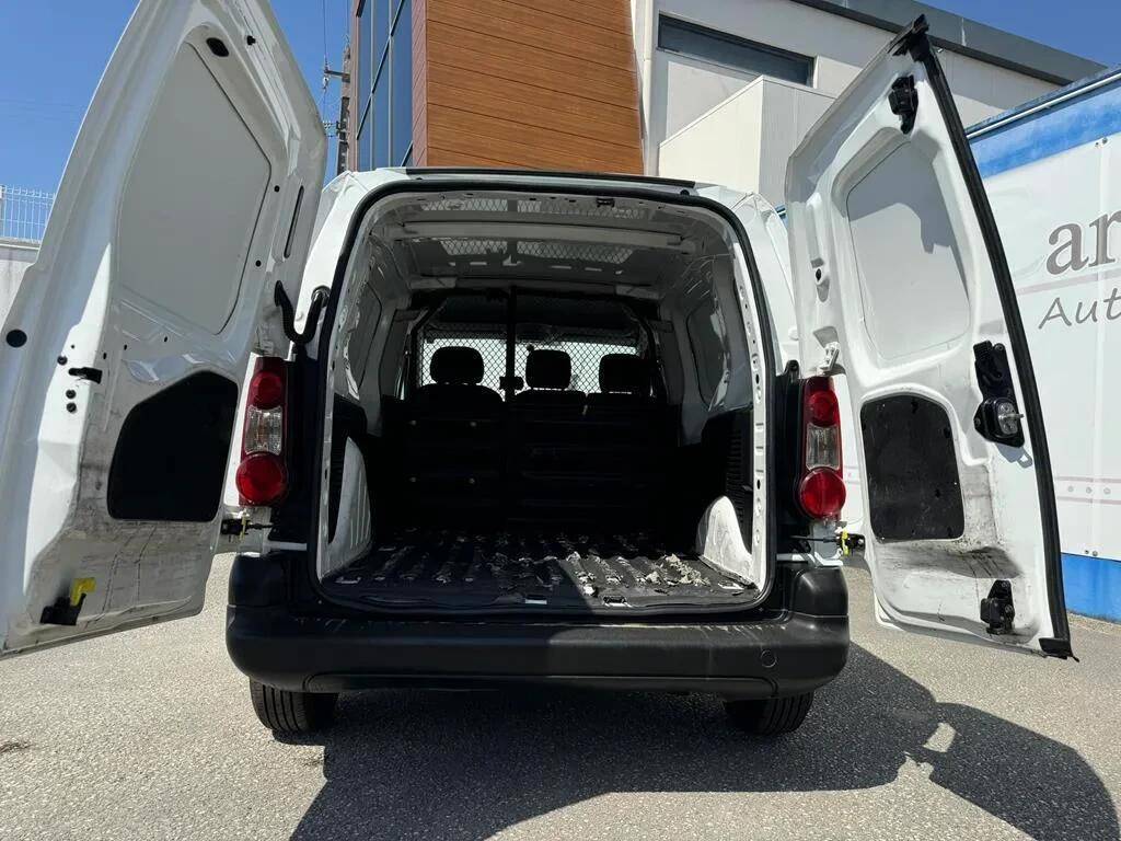 peugeot-partner-2018-diesel-1560cc